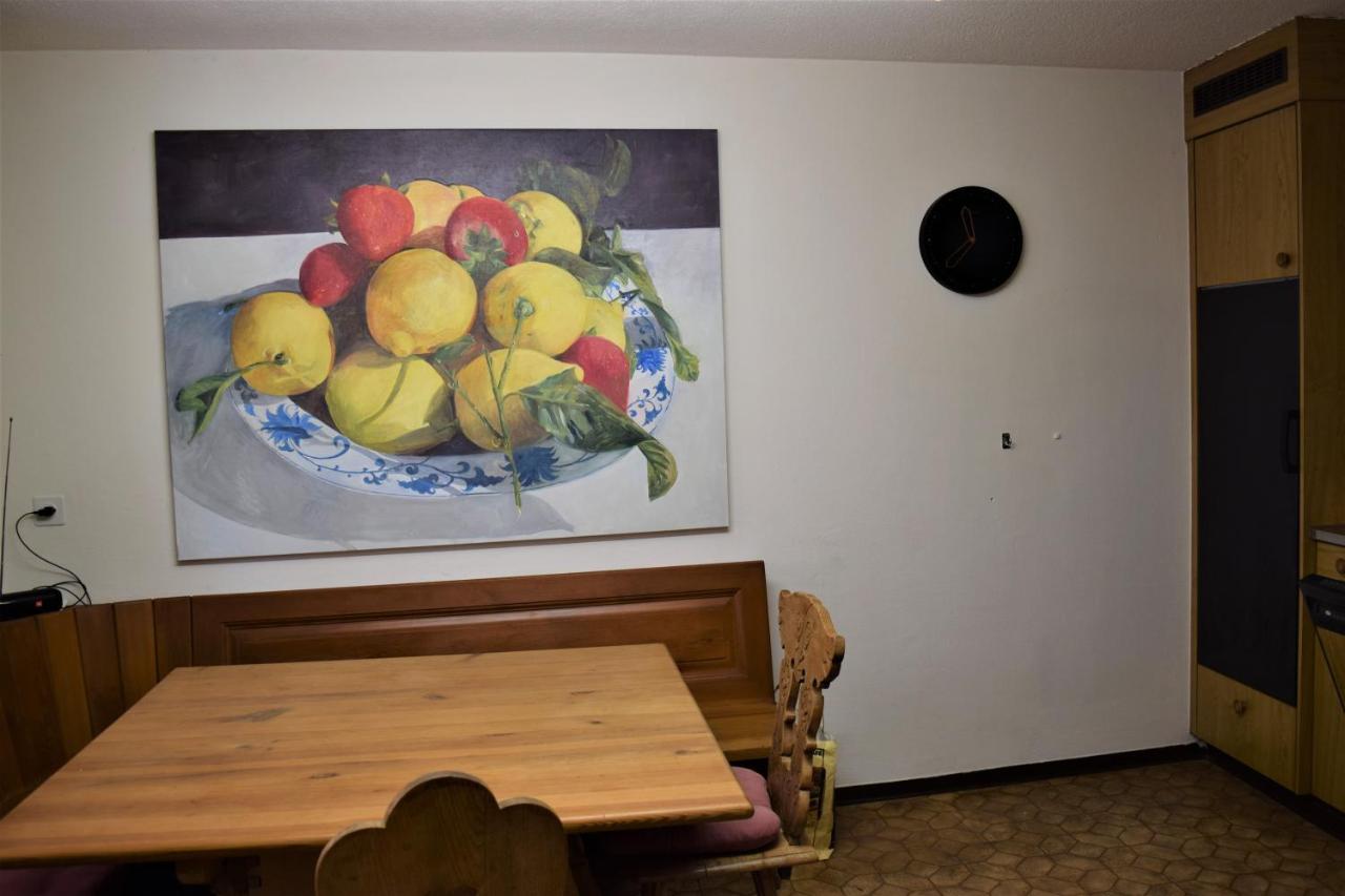 Chasa Sassalba Bed & Breakfast Lu Bagian luar foto
